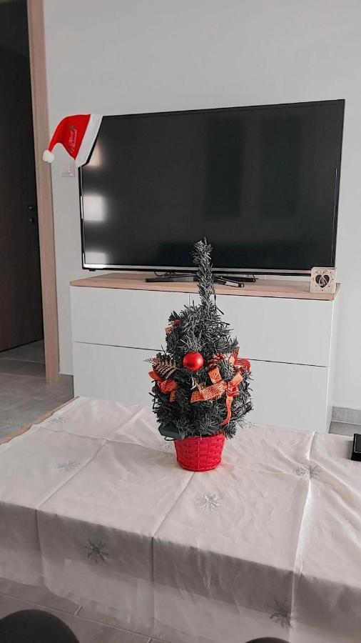 Countryside Apartments First Floor ตริกาลา ภายนอก รูปภาพ