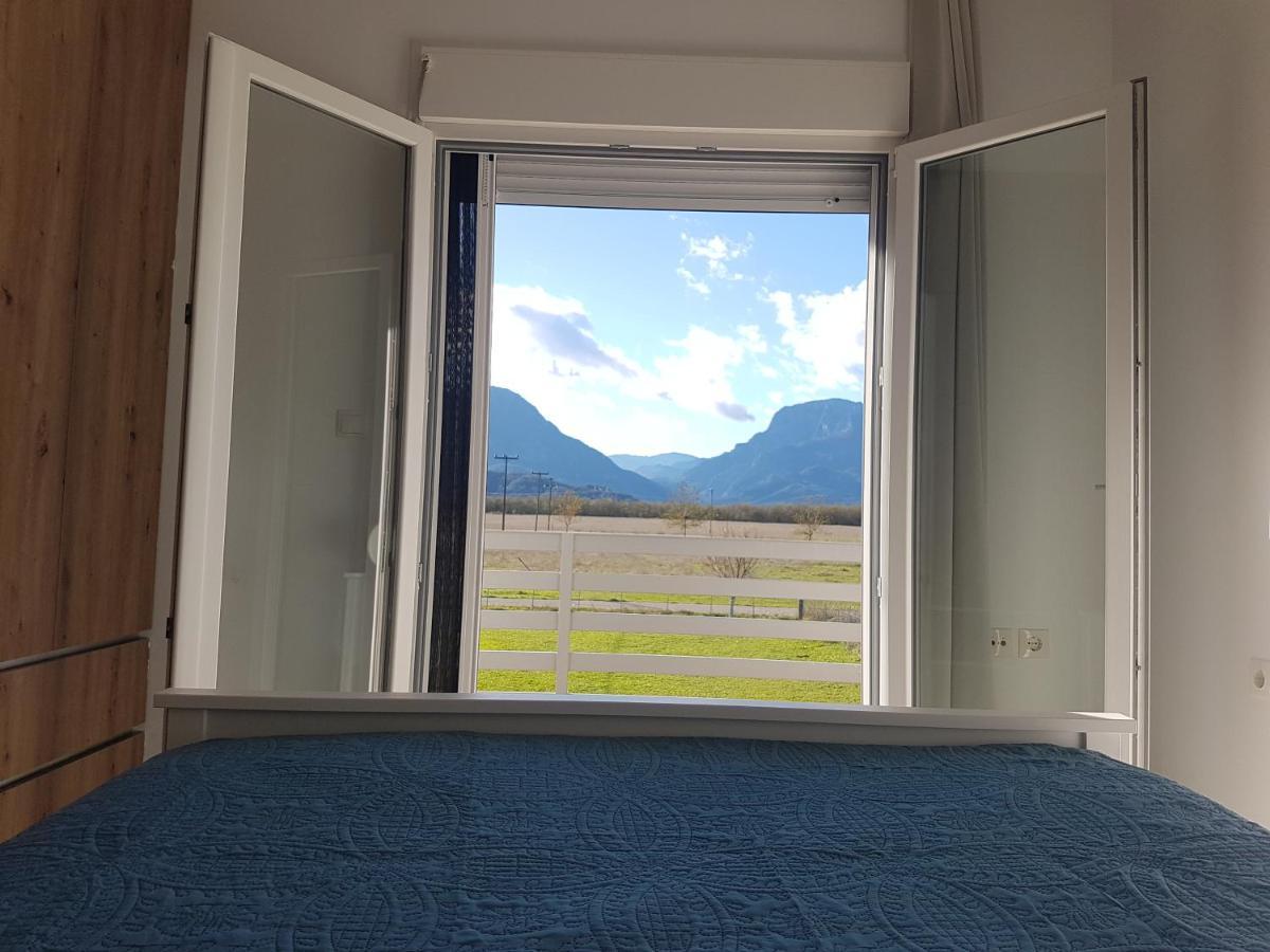 Countryside Apartments First Floor ตริกาลา ภายนอก รูปภาพ