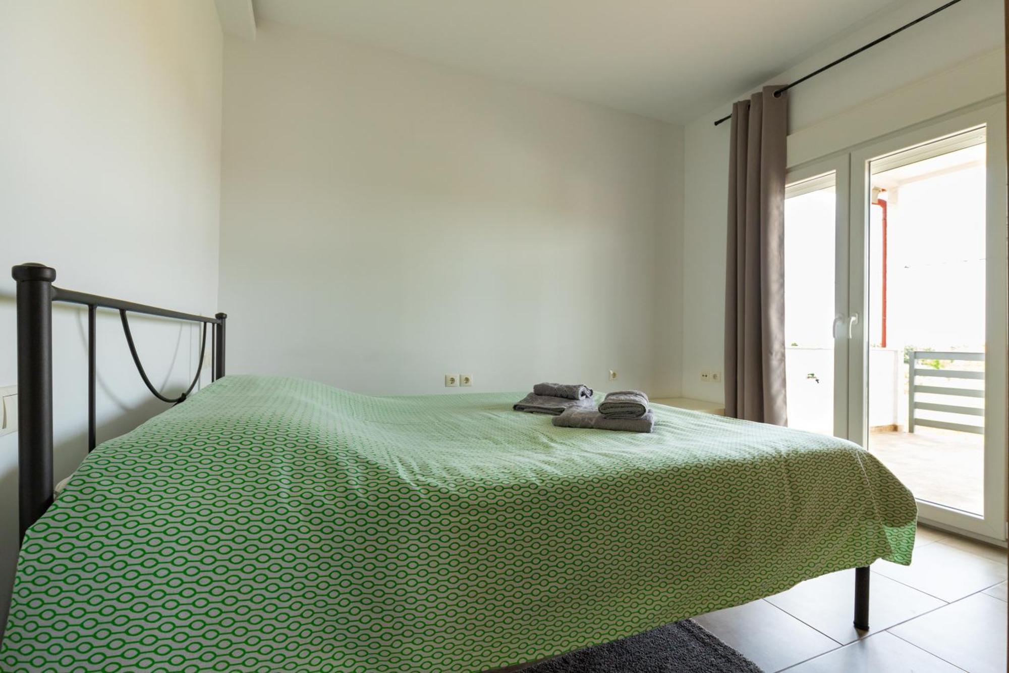 Countryside Apartments First Floor ตริกาลา ภายนอก รูปภาพ